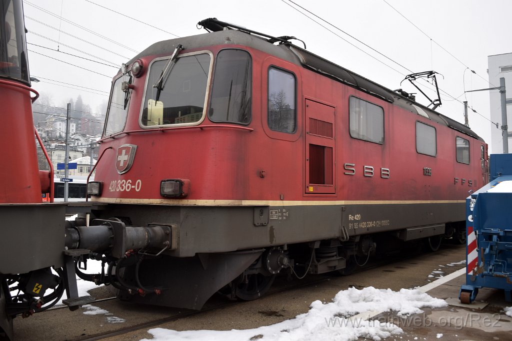 9525-0013-261224.jpg - SBBC Re 4/4'' 11336 (Re 420.336-0)  (Re 91 85 4 420 336-0 CH-SBBC) / St.Gallen HB 26.12.2024