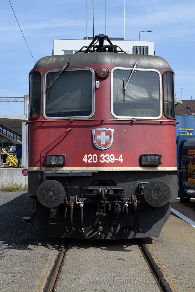 9332-0045-310824.jpg - SBBC Re 4/4'' 11339 (Re 420.339-4)  (Re 91 85 4 420 339-4 CH-SBBC) / St.Gallen HB 31.8.2024