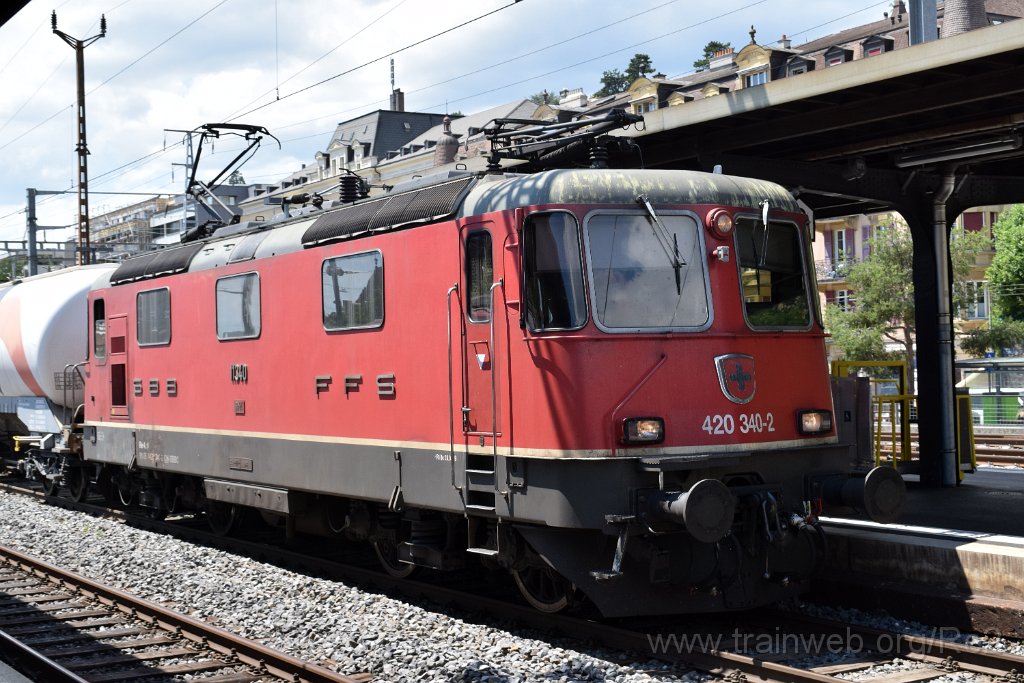 8075-0012-290622.jpg - SBBC Re 4/4'' 11340 (Re 420.340-2)  (Re 91 85 4 420 340-2 CH-SBBC) / Neuchâtel 29.6.2022
