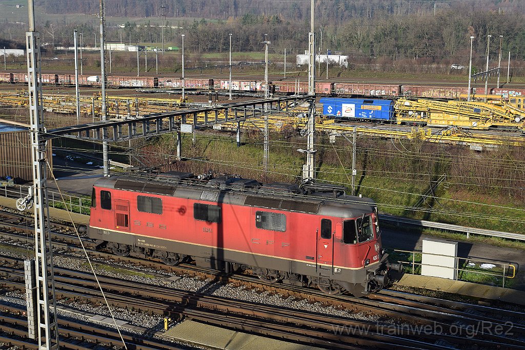 8326-0049-201222.jpg - SBBC Re 4/4'' 11341 (Re 420.341-0)  (Re 91 85 4 420 341-0 CH-SBBC) / RB Limmattal (Brücke Sandäckerstrasse) 20.12.2022
