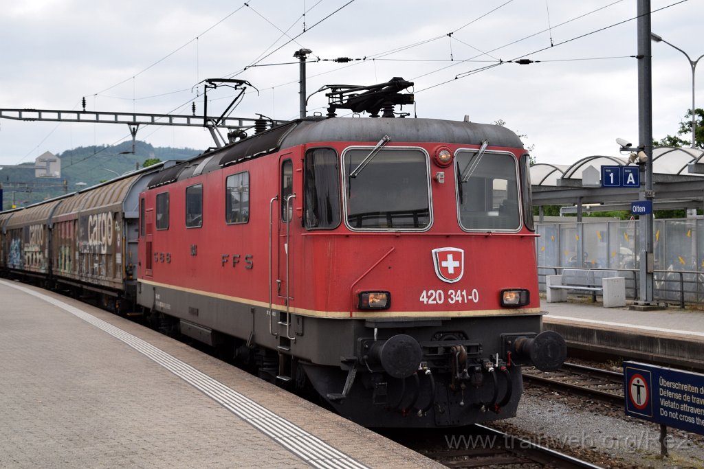 8574-0043-250523.jpg - SBBC Re 4/4'' 11341 (Re 420.341-0)  (Re 91 85 4 420 341-0 CH-SBBC) / Olten 25.5.2023