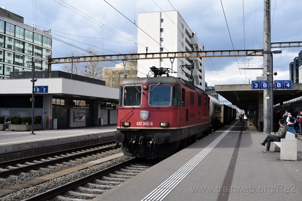 8994-0011-150324.jpg - SBBC Re 4/4'' 11342 (Re 420.342-8)  (Re 91 85 4 420 342-8 CH-SBBC) / Zürich-Altstetten 15.3.2024
