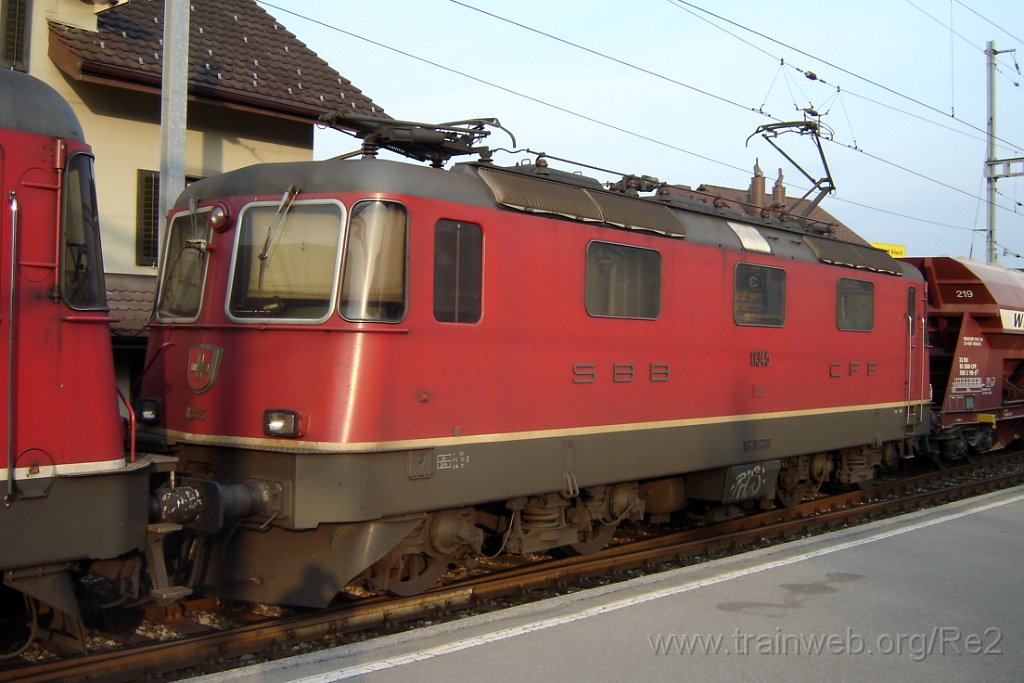 1028-0025-060405.jpg - SBB-CFF Re 4/4'' 11345 / Hinwil 6.4.2005