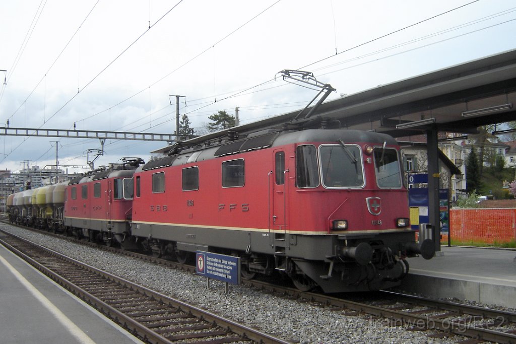 1039-0034-250405.jpg - SBB-CFF Re 4/4'' 11348 + SBB-CFF Re 4/4'' 11253 / Emmenbrücke 25.4.2005