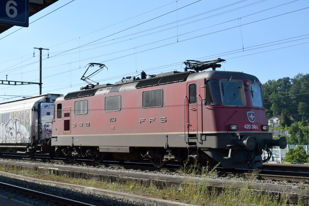 8101-0006-150722.jpg - SBBC Re 4/4'' 11348 (Re 420.348-5)  (Re 91 85 4 420 348-5 CH-SBBC) / Killwangen-Spreitenbach 15.7.2022