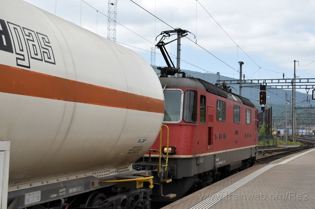 8580-0030-250523.jpg - SBBC Re 4/4'' 11348 (Re 420.348-5)  (Re 91 85 4 420 348-5 CH-SBBC) / Olten 25.5.2023