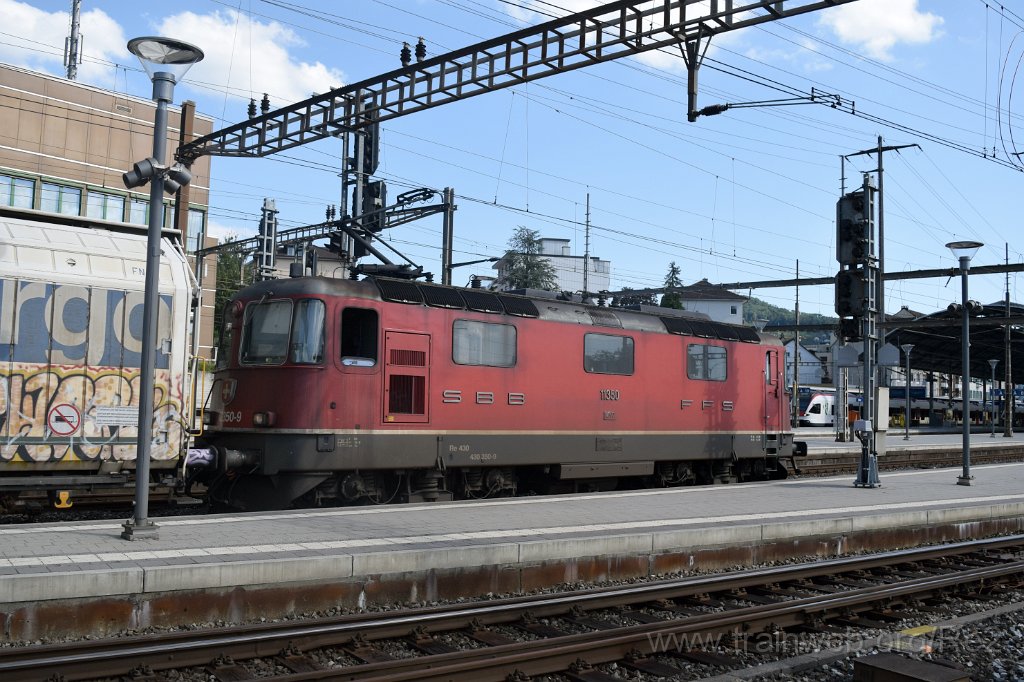4077-0001-030816.jpg - SBBC Re 4/4''' 11350 (Re 430.350-9)  (Re 91 85 4 430 350-9 CH-SBBC) / Olten 3.8.2016