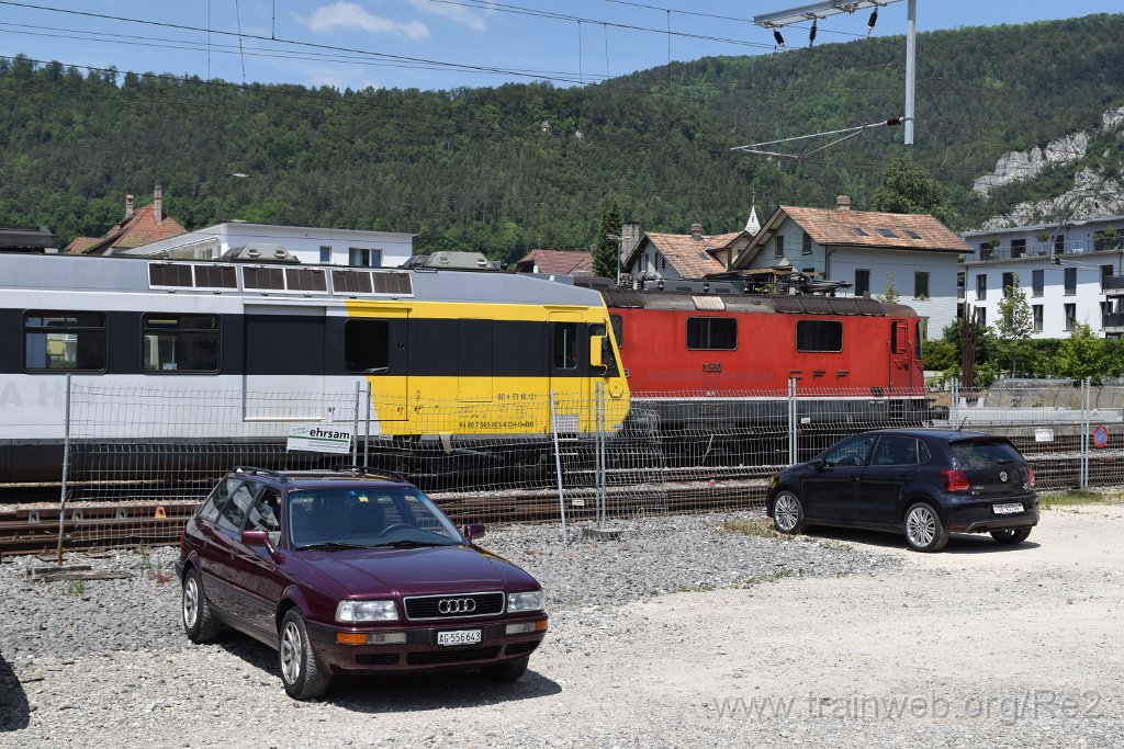 8629-0037-300523.jpg - OeBB ET 10.121 (94 85  7560 003-6 CH-OeBB) + OeBB Re 4/4''' 11350 (Re 430.350-9)  (Re 91 85 4 430 350-9 CH-OeBB) / Balsthal (Dépot) 30.5.2023