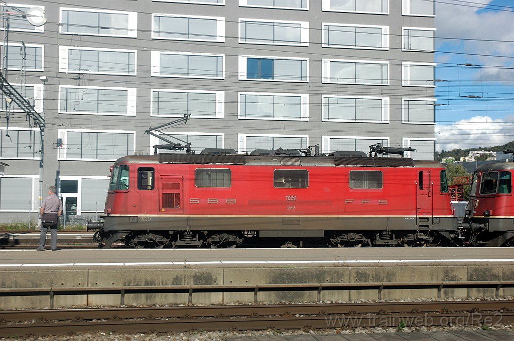 3372-0030-171014.jpg - SBB-CFF Re 4/4''' 11351 / Zürich-Altstetten 17.10.2014