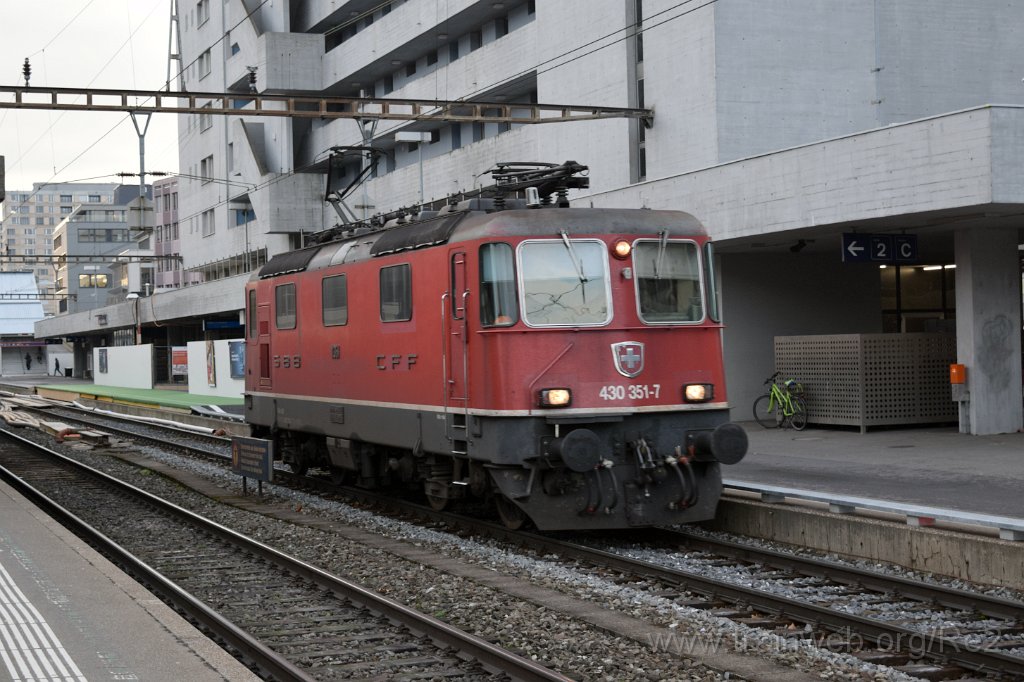 5236-0004-131218.jpg - SBBC Re 4/4''' 11351 (Re 430.351-7)  (Re 91 85 4 430 351-7 CH-SBBC) / Zürich-Altstetten 13.12.2018