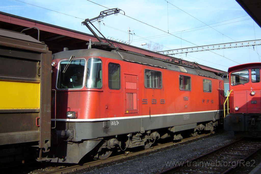 1456-0026-190308.jpg - SBB-CFF Re 4/4''' 11356 + SBB-CFF Tm IV 8776 / Hinwil 19.3.2008