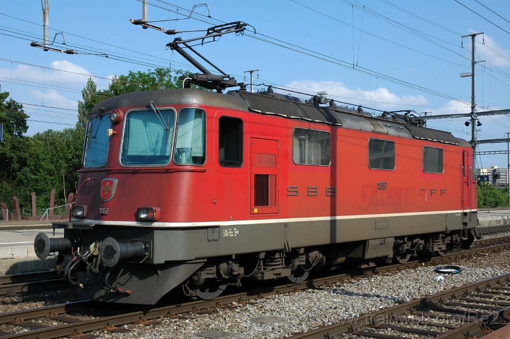 1931-0038-150710.jpg - SBB-CFF Re 4/4''' 11357 / Dietikon 15.7.2010