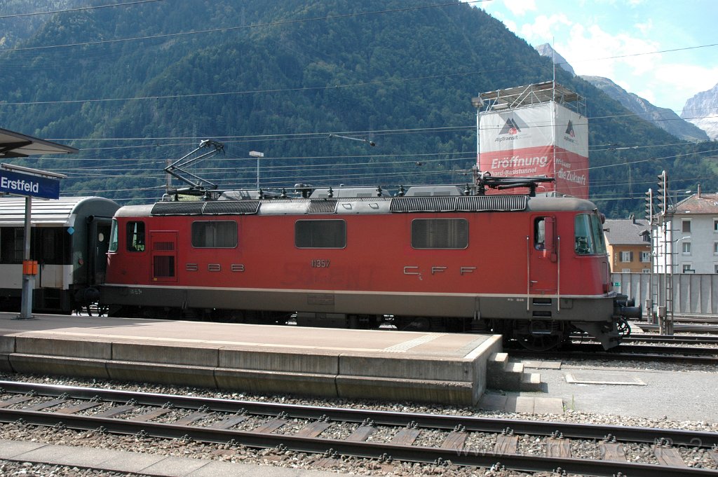 2179-0014-020911.jpg - SBB-CFF Re 4/4''' 11357 / Erstfeld 2.9.2011