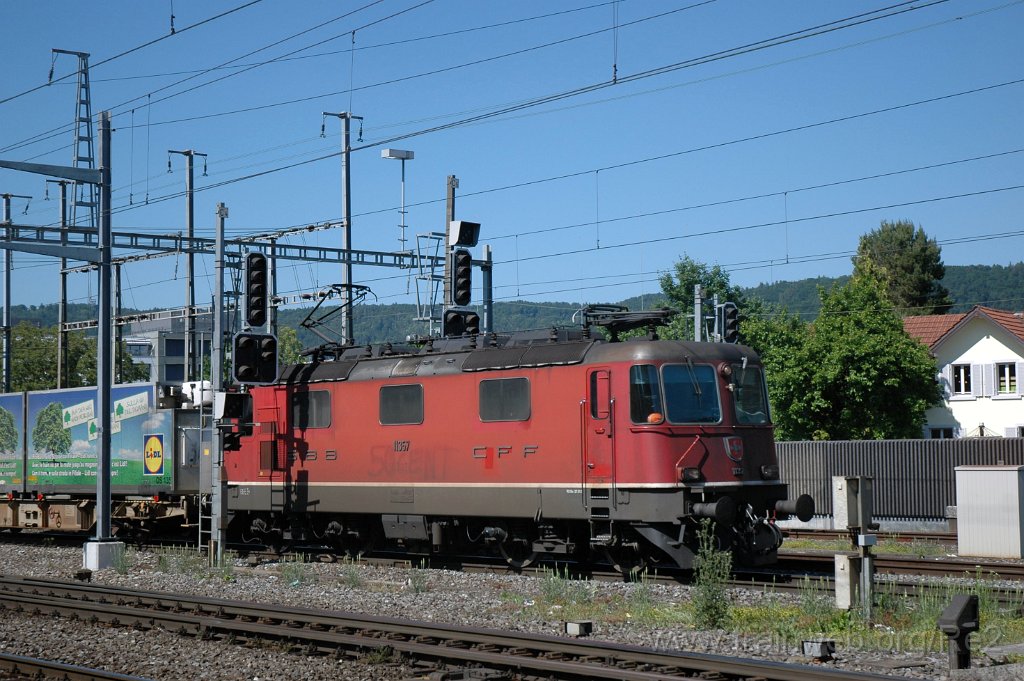 2409-0022-250512.jpg - SBB-CFF Re 4/4''' 11357 / Dietikon 25.5.2012