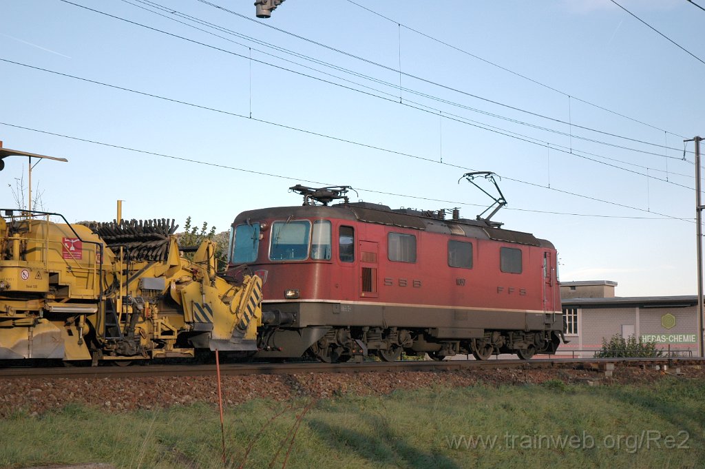 2660-0025-191012.jpg - SBB-CFF Re 4/4''' 11357 / Killwangen-Spreitenbach 19.10.2012