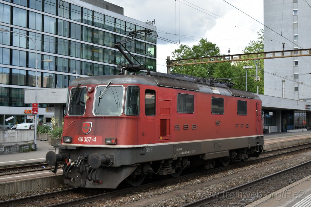 4504-0031-070617.jpg - SBBC Re 4/4''' 11357 (Re 430.357-4)  (Re 91 85 4 430 357-4 CH-SBBC) / Zürich-Altstetten 7.6.2017
