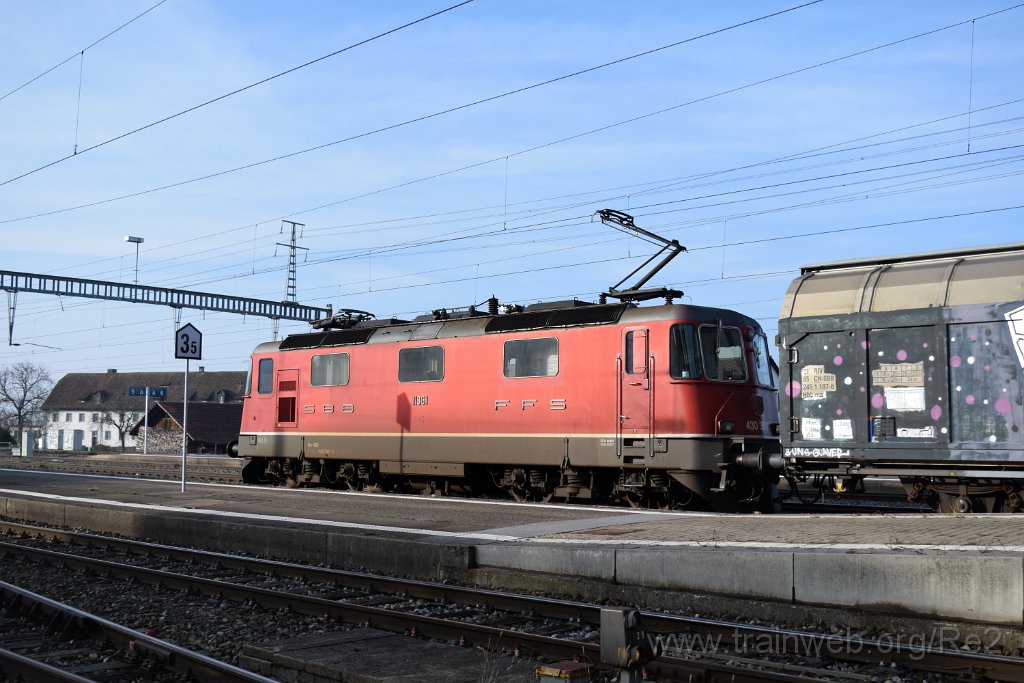4841-0003-060218.jpg - SBBC Re 4/4''' 11361 (Re 430.361-6)  (Re 91 85 4 430 361-6 CH-SBBC) / Pfäffikon SZ 6.2.2018