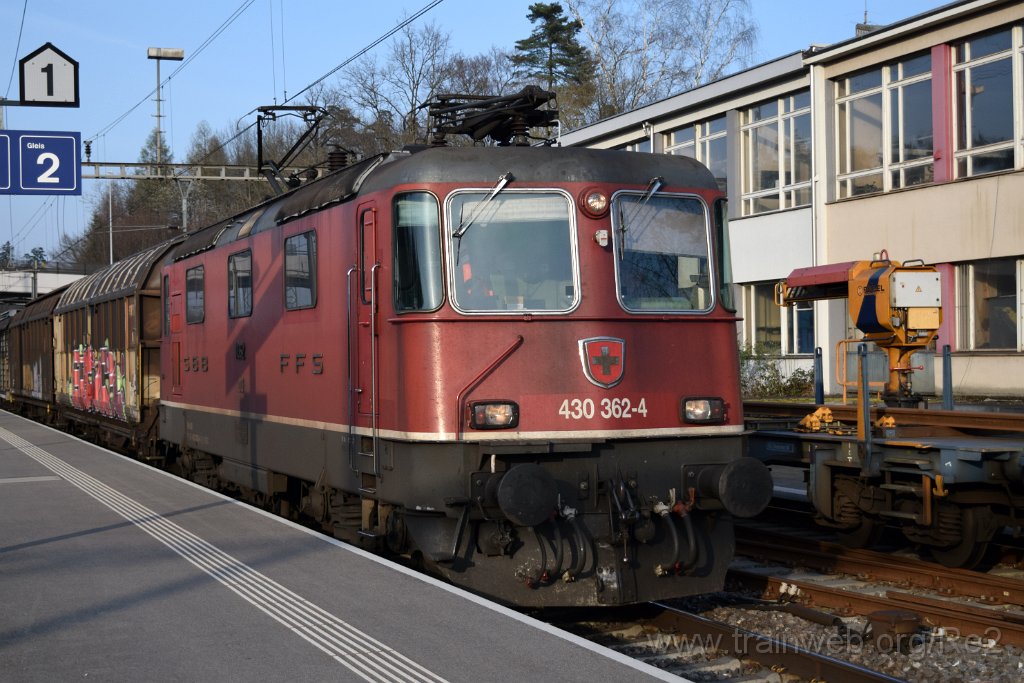 5371-0013-010419.jpg - SBBC Re 4/4''' 11362 (Re 430.362-4)  (Re 91 85 4 430 362-4 CH-SBBC) / Othmarsingen 1.4.2019