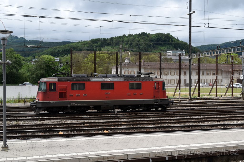3929-0049-030616.jpg - SBBC Re 4/4''' 11363 (Re 430.363-2)  (Re 91 85 4 430 363-2 CH-SBBC) / Olten 3.6.2016