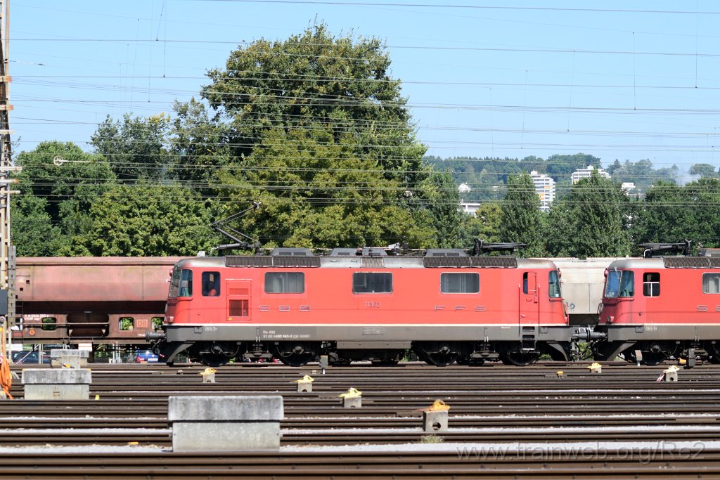 4117-0046-310816.jpg - SBBC Re 4/4''' 11363 (Re 430.363-2)  (Re 91 85 4 430 363-2 CH-SBBC) + SBB-CFF Re 4/4'' 11189 / Zürich-Mülligen 31.8.2016
