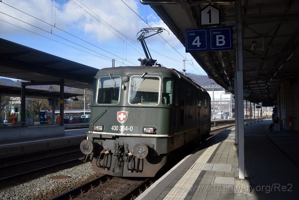 5265-0020-040119.jpg - SBBC Re 4/4''' 11364 (Re 430.364-0)  (Re 91 85 4 430 364-0 CH-SBBC) / Olten 4.1.2019