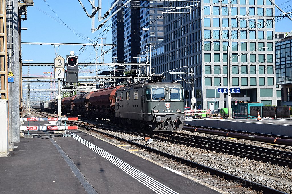5628-0042-230719.jpg - SBBC Re 4/4''' 11364 (Re 430.364-0)  (Re 91 85 4 430 364-0 CH-SBBC) / Zürich-Altstetten 23.7.2019