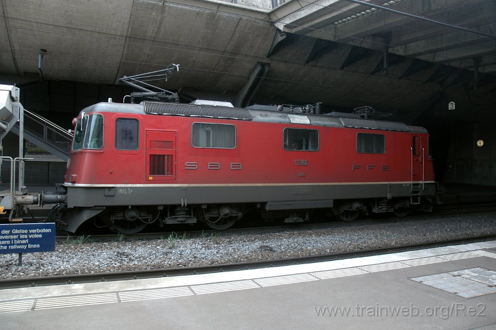 2792-0007-070513.jpg - SBB-CFF Re 4/4''' 11366 / Zürich-Stadelhofen 7.5.2013