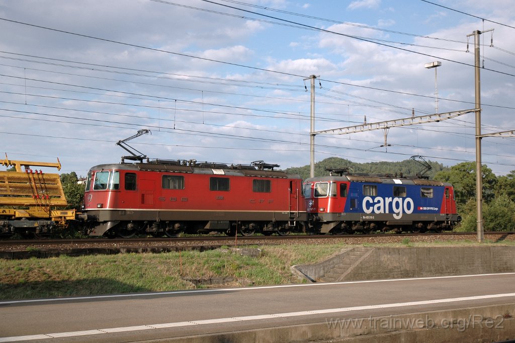 2908-0049-140813.jpg - SBBC Re 420.310-5 + SBB-CFF Re 4/4''' 11368 / Killwangen-Spreitenbach 14.8.2013