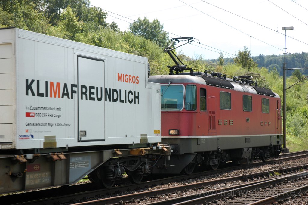 3218-0039-050814.jpg - SBB-CFF Re 4/4''' 11368 / Stettbach 5.8.2014