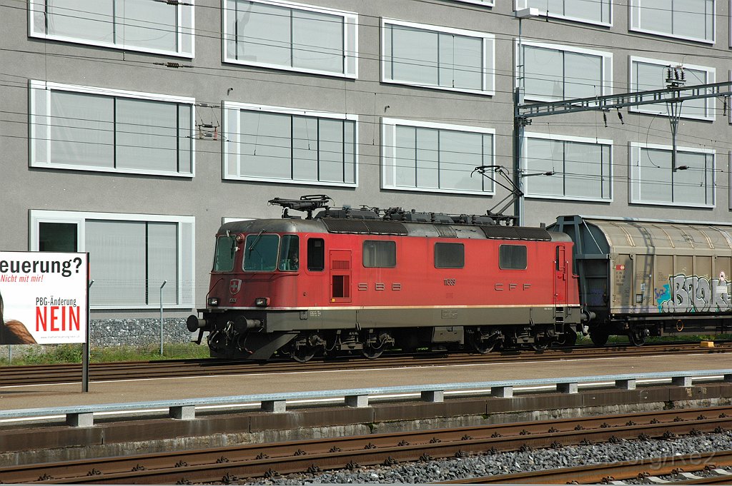 3272-0010-220914.jpg - SBB-CFF Re 4/4''' 11369 / Zürich-Altstetten 22.9.2014