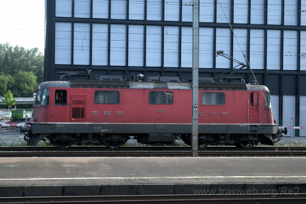 4530-0048-290617.jpg - SBBC Re 4/4''' 11369 (Re 430.369-9)  (Re 91 85 4 430 369-9 CH-SBBC) / Zürich-Altstetten 29.6.2017