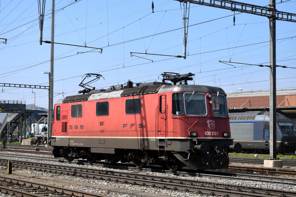 5395-0029-150419.jpg - SBBC Re 4/4''' 11370 (Re 430.370-7)  (Re 91 85 4 430 370-7 CH-SBBC) / Pratteln 15.4.2019