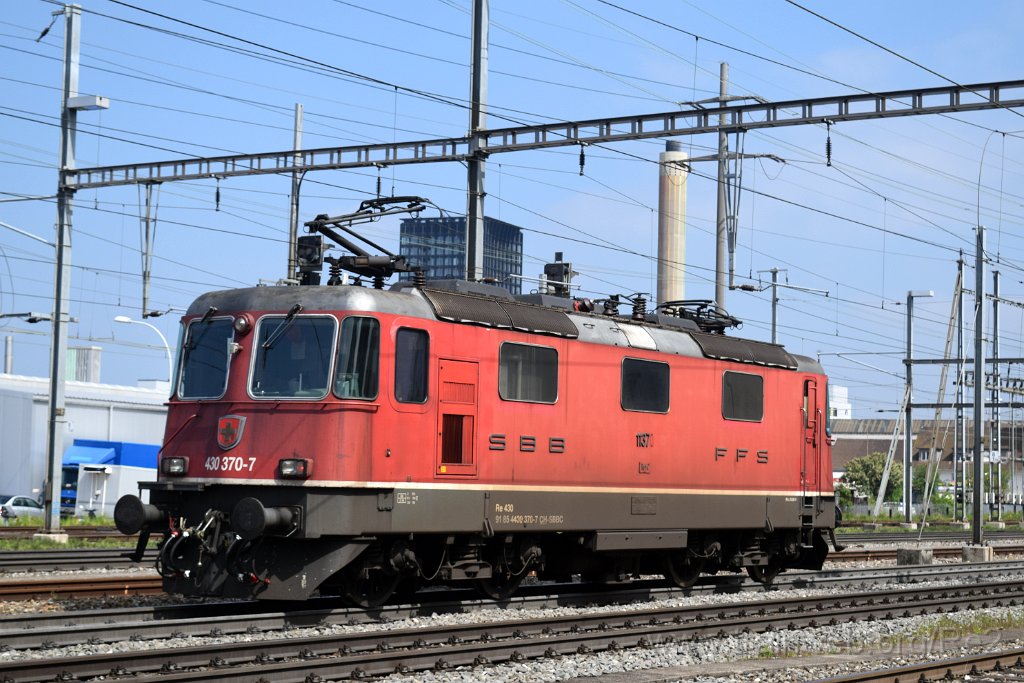 5395-0032-150419.jpg - SBBC Re 4/4''' 11370 (Re 430.370-7)  (Re 91 85 4 430 370-7 CH-SBBC) / Pratteln 15.4.2019