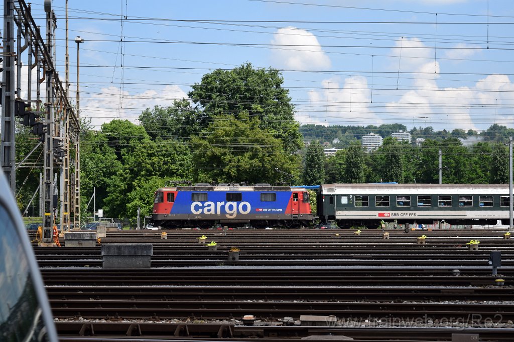 3950-0018-070616.jpg - SBBC Re 421.371-6 (Re 91 85 4 421 371-6 CH-SBBC) / Zürich-Mülligen 7.6.2016