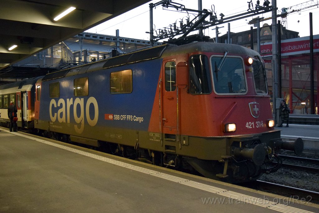 5875-0018-040320.jpg - SBBC Re 421.371-6 (Re 91 85 4 421 371-6 CH-SBBC) / Winterthur 4.3.2020