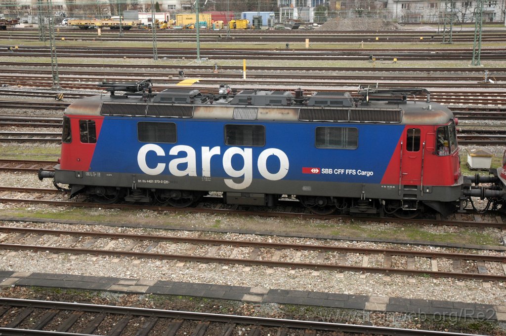 3404-0023-121214.jpg - SBBC Re 421.373-2 (Re 91 85 4 421 373-2 CH-SBBC) / Basel Badische Bahnhof 12.12.2014