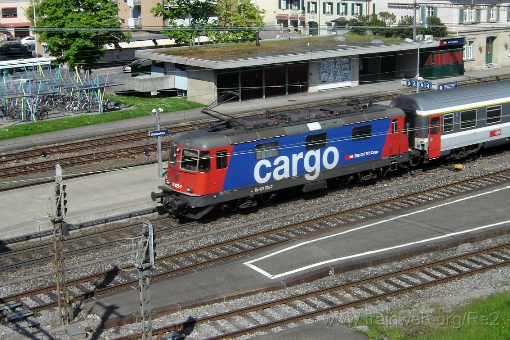 1045-0043-110505.jpg - SBBC Re 421.375-7 / Wallisellen 11.5.2005