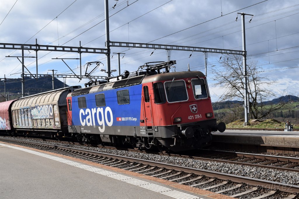 5876-0048-060320.jpg - SBBC Re 421.376-5 (Re 91 85 4 421 376-5 CH-SBBC) / Palézieux 6.3.2020