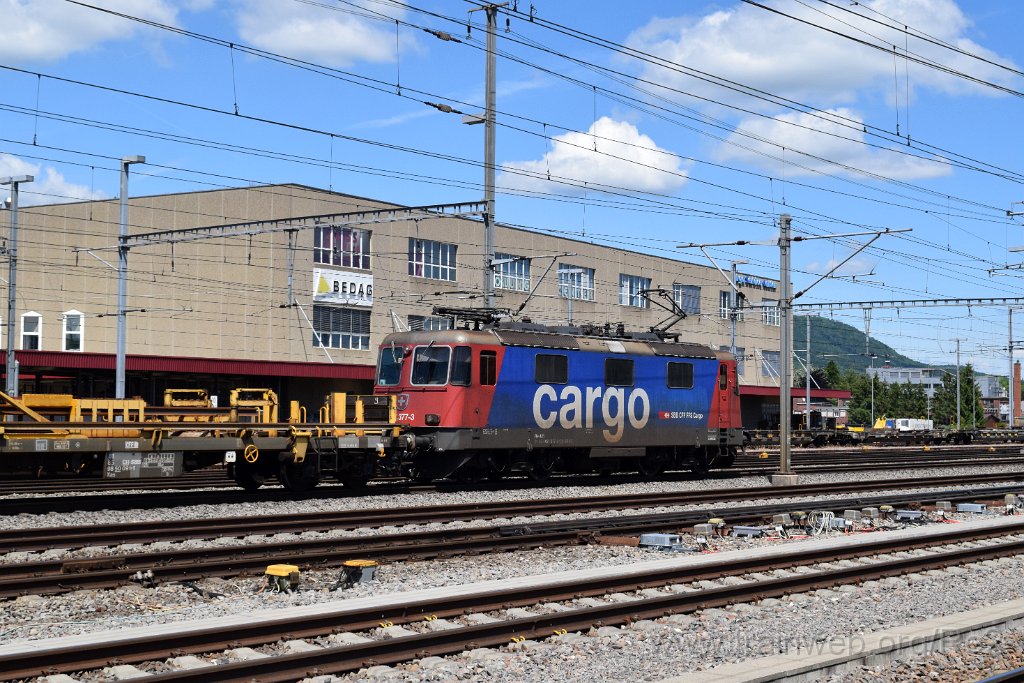 5546-0046-310519.jpg - SBBC Re 421.377-3 (Re 91 85 4 421 377-3 CH-SBBC) / Aarau (Torfeld) 31.5.2019