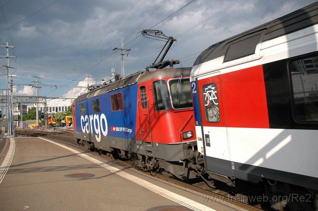 2420-0025-290512.jpg - SBBC Re 421.378-1 (Re 91 85 4 421 378-1 CH-SBBC) / Zürich-Oerlikon 29.5.2012