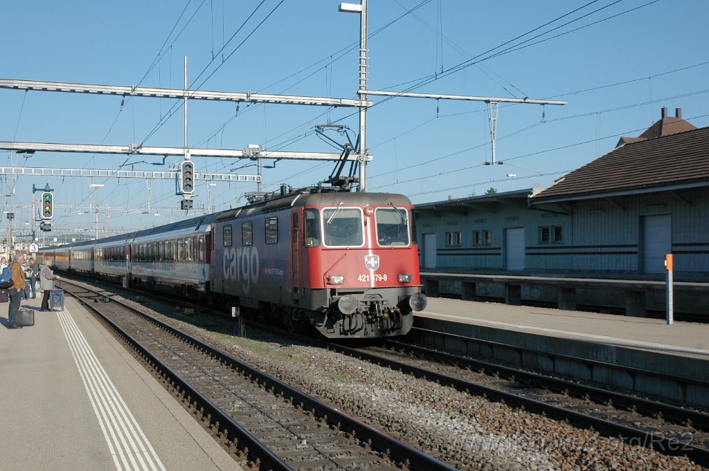 2775-0028-250413.jpg - SBBC Re 421.379-9 (Re 91 85 4 421 379-9 CH-SBBC) / Wil 25.4.2013