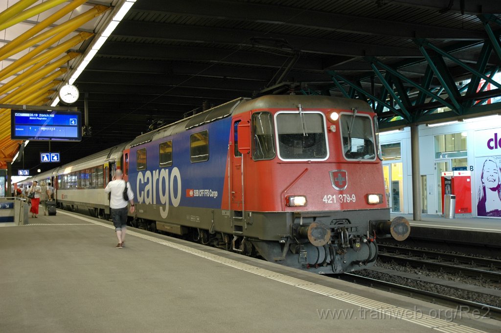2870-0001-250713.jpg - SBBC Re 421.379-9 (Re 91 85 4 421 379-9 CH-SBBC) / Winterthur 25.7.2013