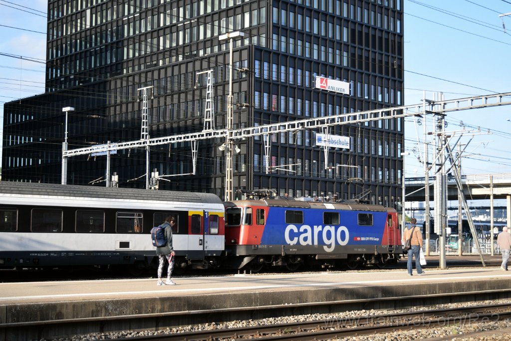 4436-0045-090517.jpg - SBBC Re 421.379-9 (Re 91 85 4 421 379-9 CH-SBBC) / Zürich-Altstetten 9.5.2017