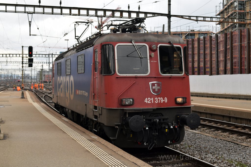 5388-0004-090419.jpg - SBBC Re 421.379-9 (Re 91 85 4 421 379-9 CH-SBBC) / Zürich HB 9.4.2019