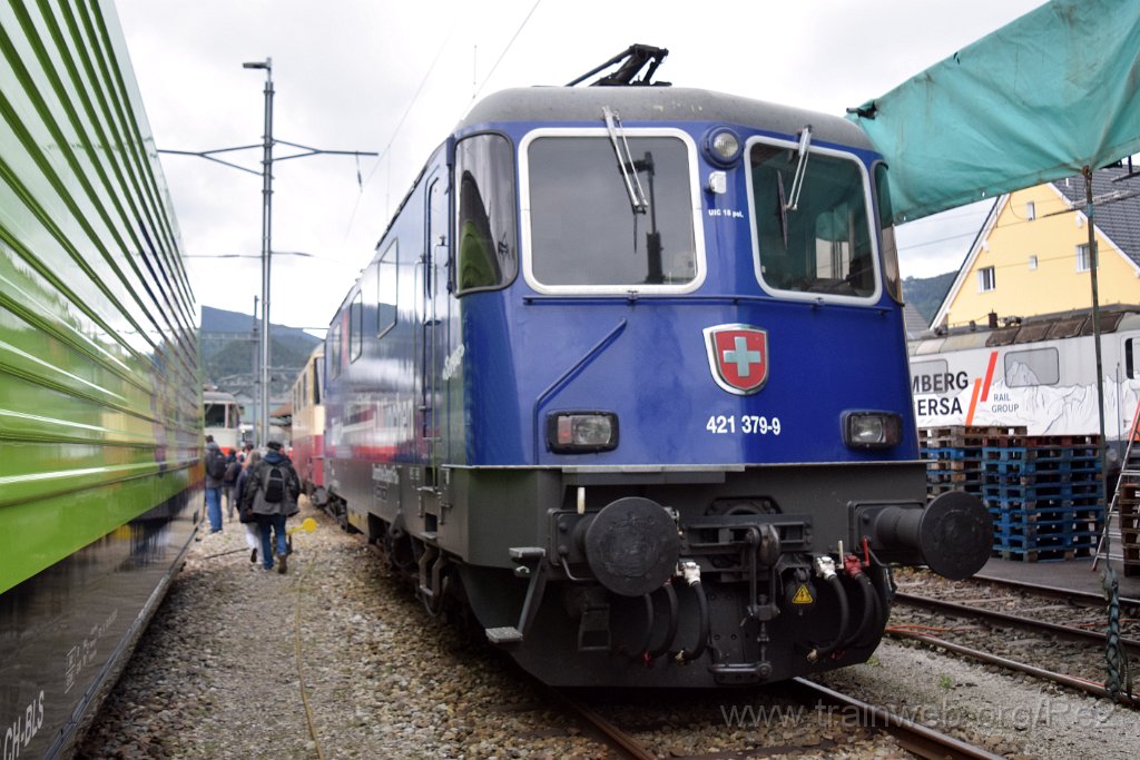 9356-0033-140924.jpg - DDF Re 421.379-9 ''Zürich-München 2021'' (Re 91 85 4 421 379-9 CH-DDF) / Balsthal (Dépot) 14.9.2024