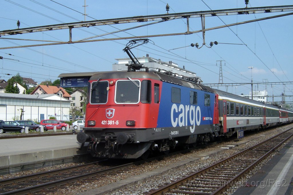 1047-0039-190505.jpg - SBBC Re 421.381-5 / Wallisellen 19.5.2005