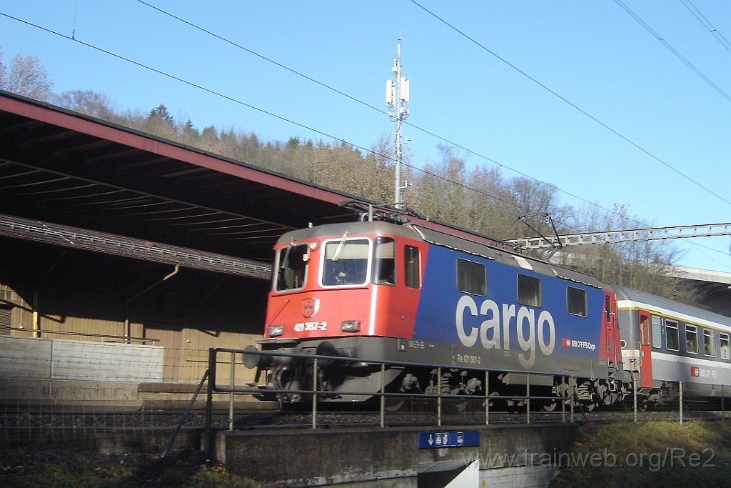 1270-0017-071206.jpg - SBBC Re 421.387-2 / Kemptthal 7.12.2006