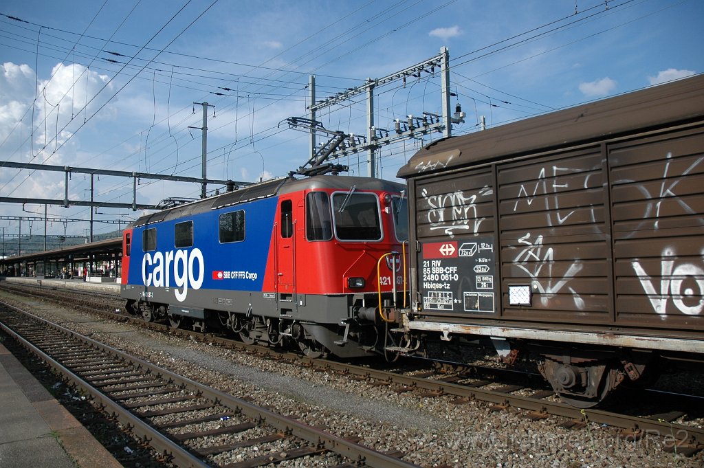 1652-0037-200409.jpg - SBBC Re 421.387-2 / Dietikon 20.4.2009