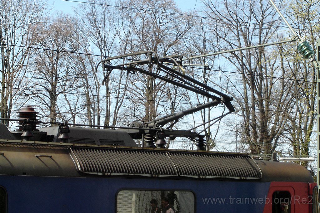 1468-0016-200408.jpg - SBBC Re 421.388-0 / Lindau Hbf 20.4.2008