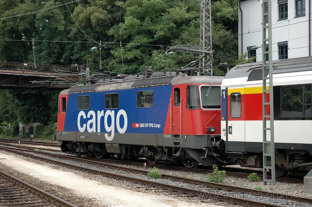 2888-0044-030813.jpg - SBBC Re 421.392-2 (Re 91 85 4 421 392-2 CH-SBBC) / Lindau Hbf 3.8.2013